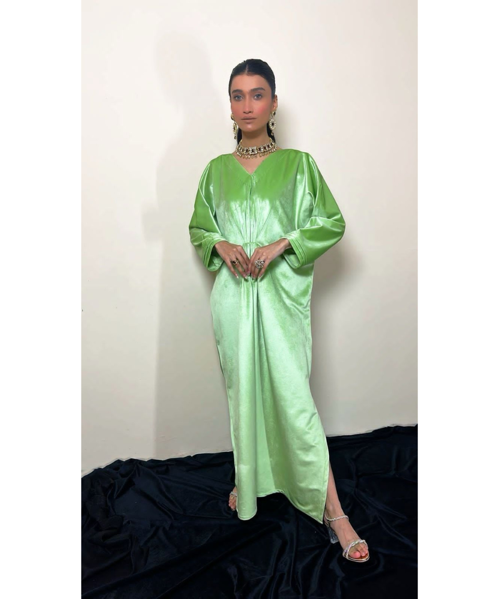 Apple Green Velvet Kaftan With Sleeves