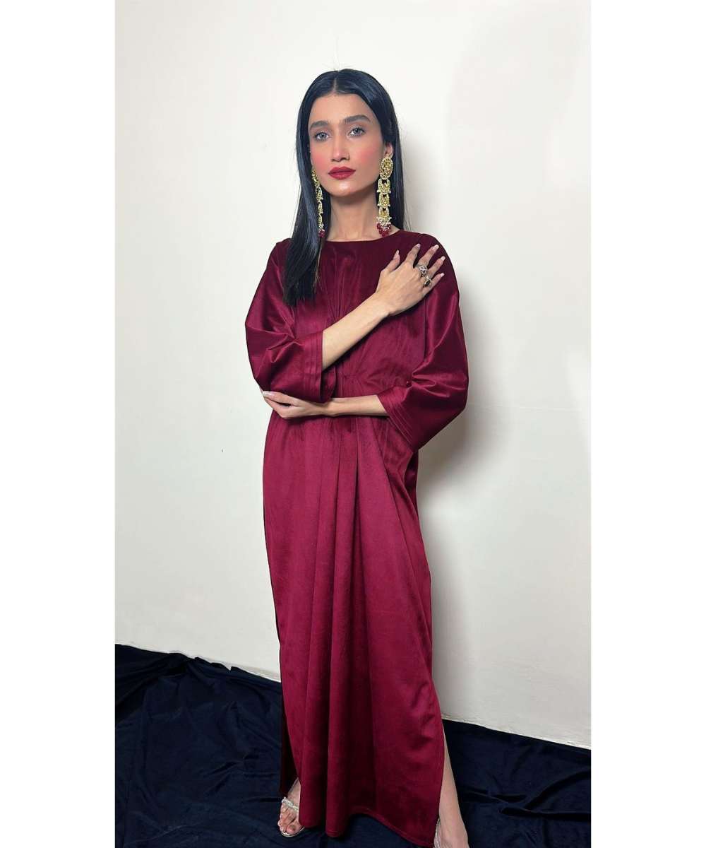 Maroon kaftan best sale dress